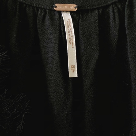 Free People Top - Picture 3 of 3